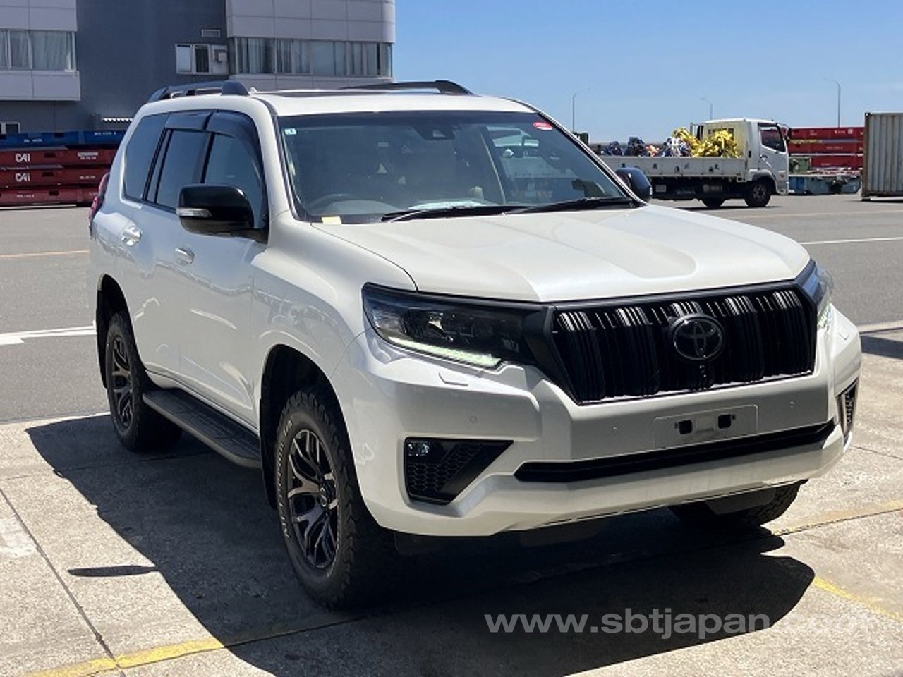 2023 Toyota Land Cruiser Prado, photo 1 of 1