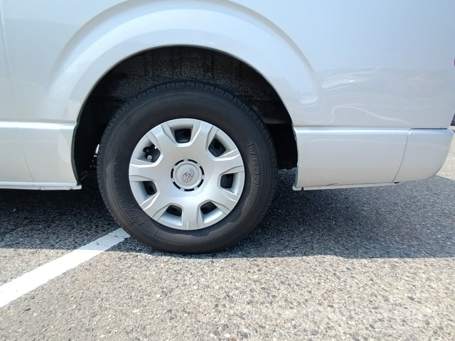 32.jpg
