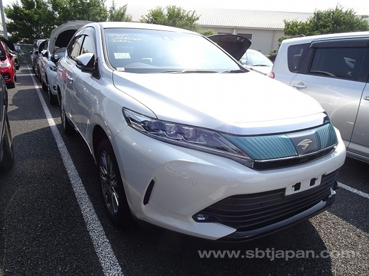 2019 Toyota Harrier, photo 1 of 1