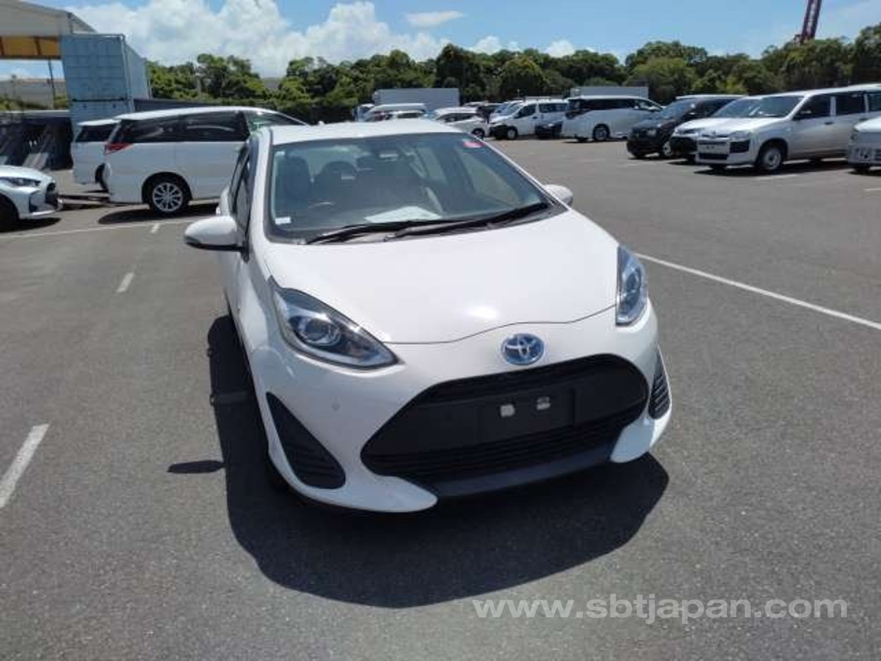 2019 Toyota Aqua, photo 1 of 1