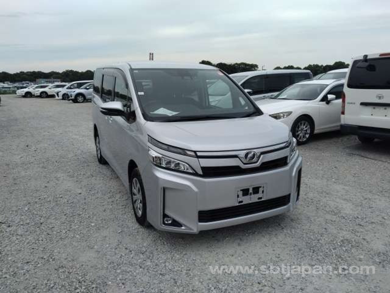 2019 Toyota Voxy, photo 1 of 1