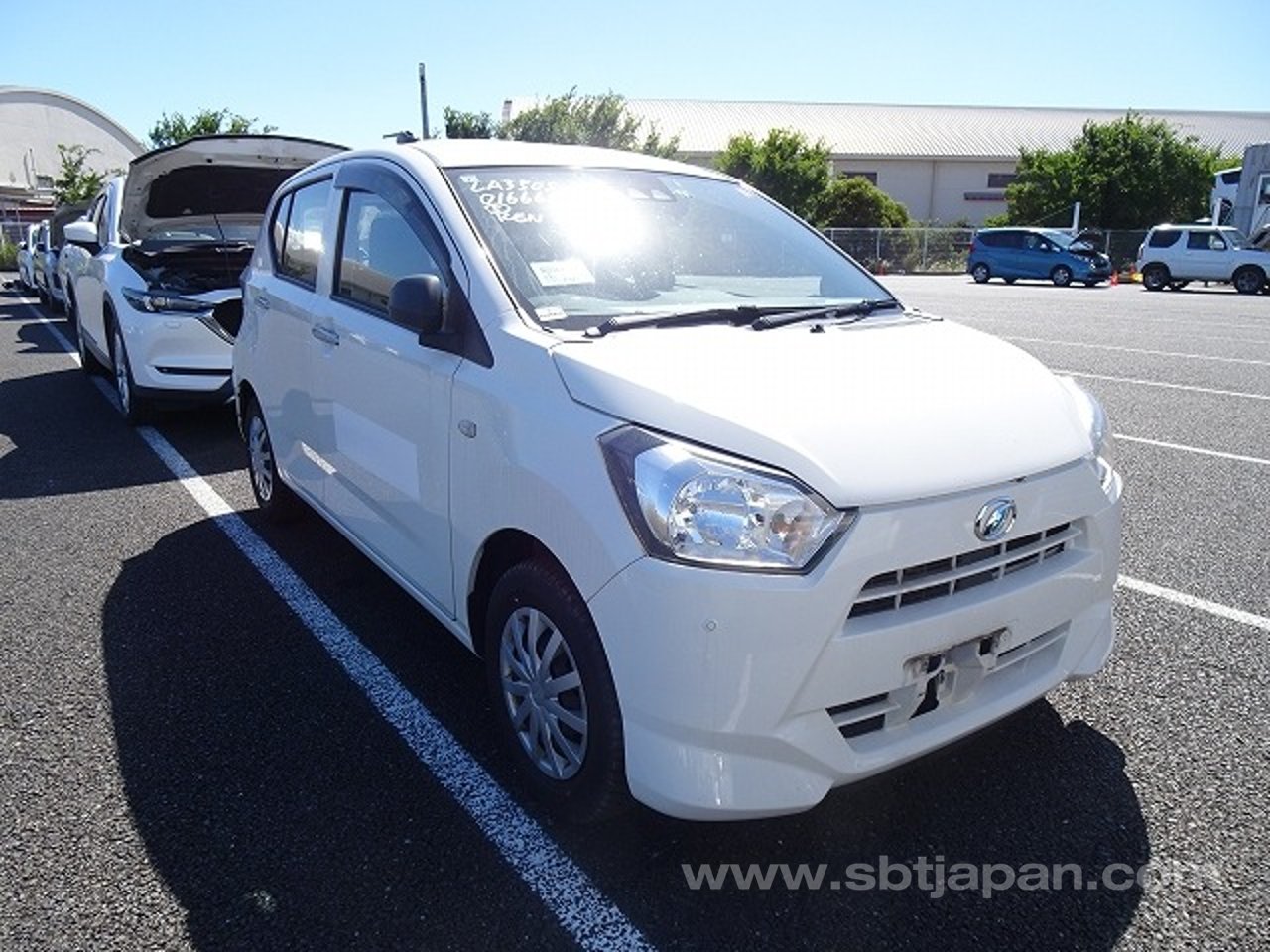 2019 Daihatsu Mira, photo 1 of 1