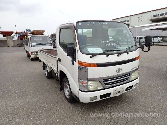 Used TOYOACE TRUCK for sale | Global Car Exporters - SBT Japan