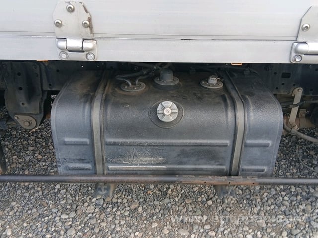 40.jpg
