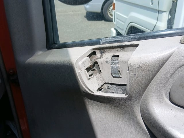 281.jpg
