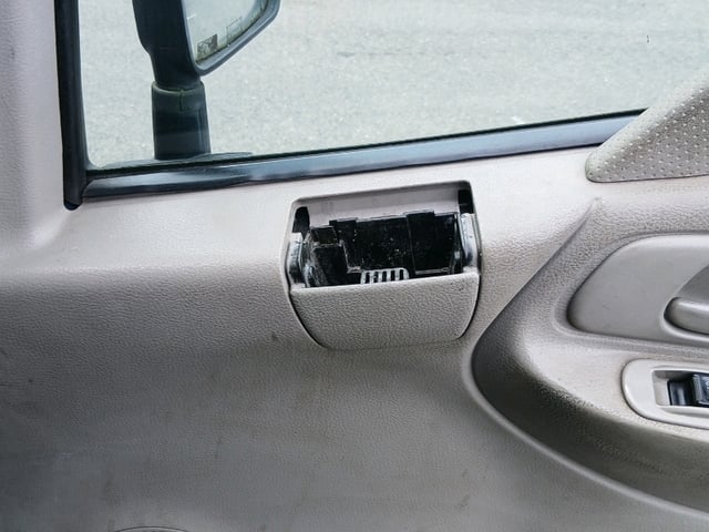 281.jpg