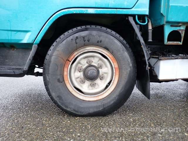 27.jpg