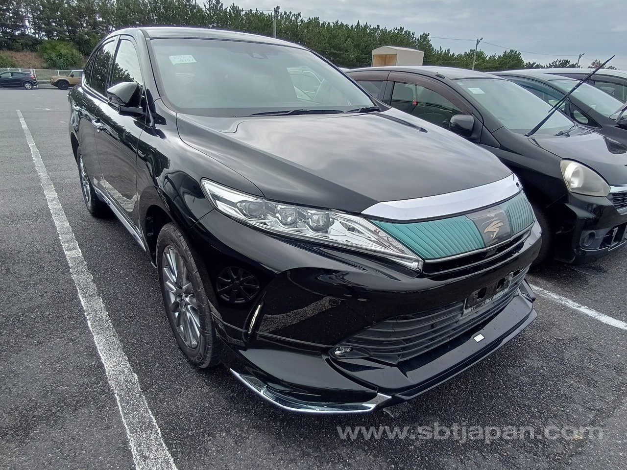 2019 Toyota Harrier PREMIUM for sale in Kenya