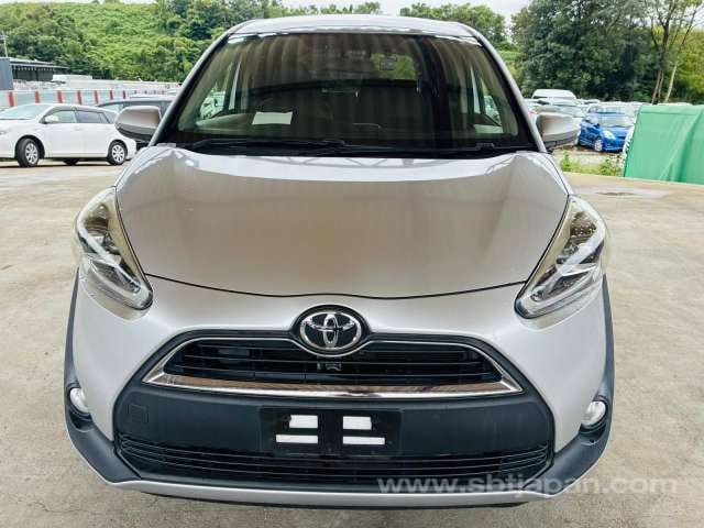 2017 TOYOTA SIENTA G CUERO