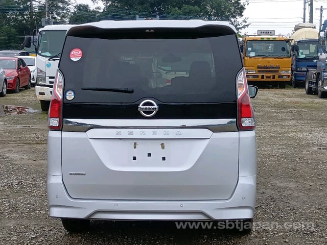 2022 NISSAN SERENA XV