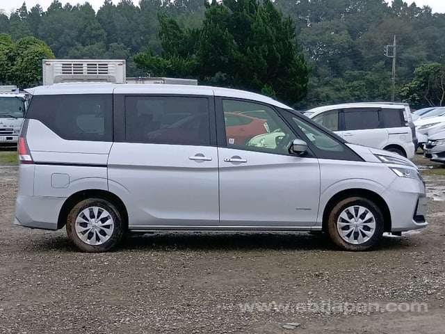 2022 NISSAN SERENA XV