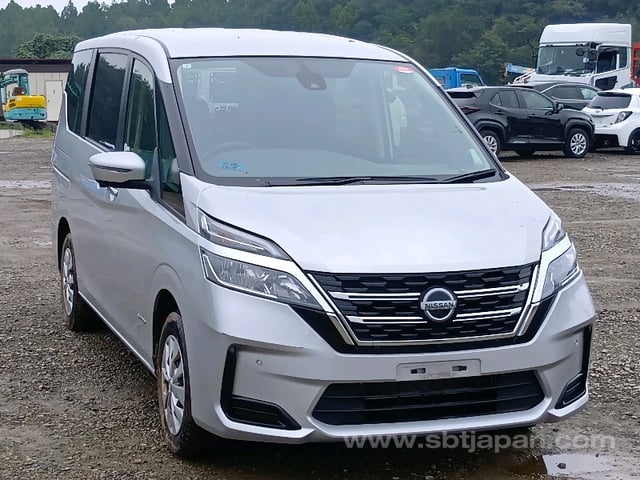 2022 NISSAN SERENA S