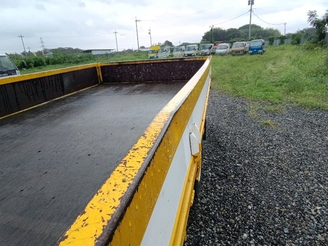 281.jpg