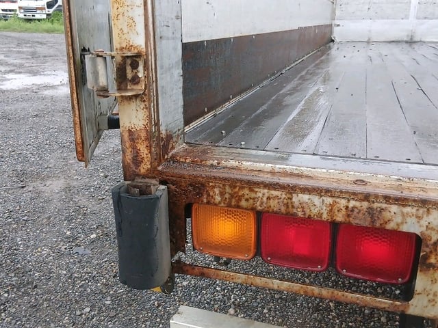 285.jpg