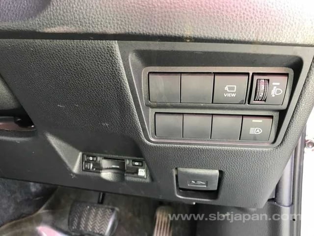 2024 TOYOTA YARIS CROSS G