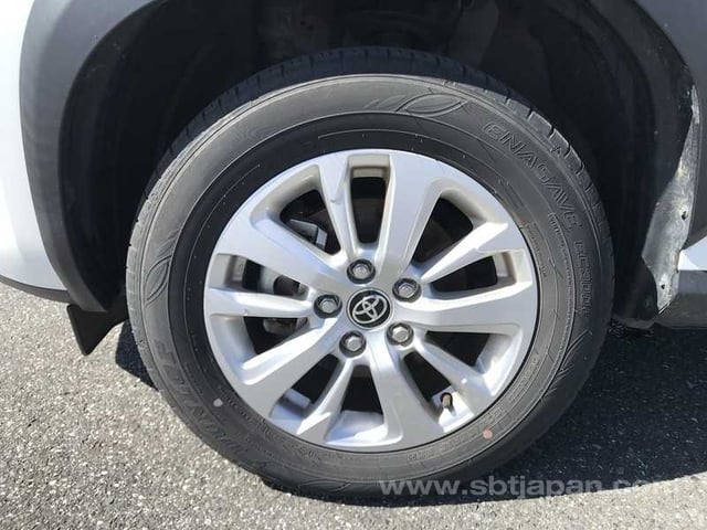 2024 TOYOTA YARIS CROSS G