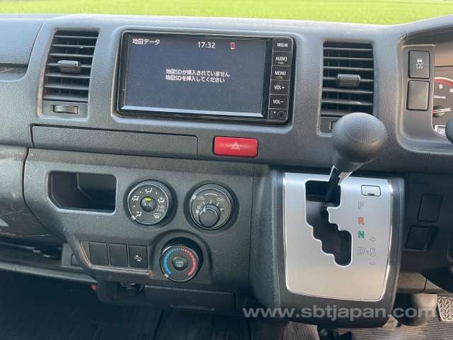 2019 TOYOTA REGIUSACE VAN DX