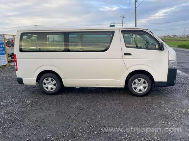 2019 TOYOTA REGIUSACE VAN DX