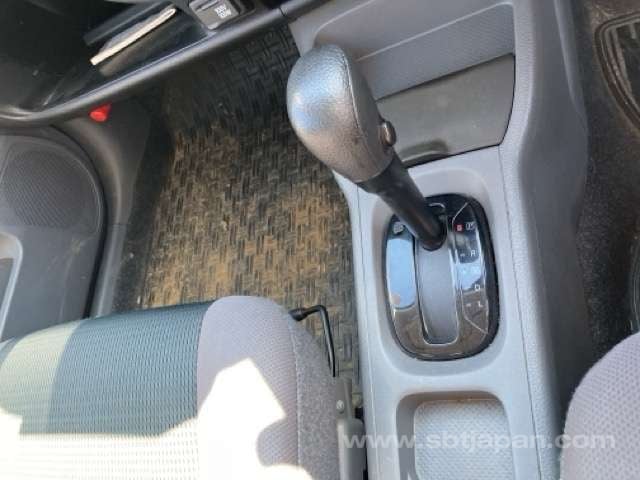 2016 NISSAN AD VAN SD