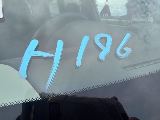 281.jpg