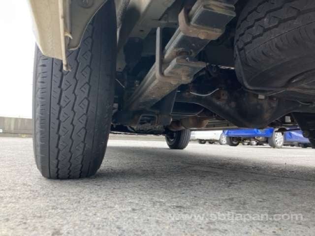 2018 TOYOTA HIACE VAN DX