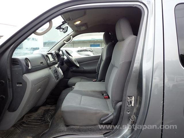 2019 NISSAN NV350CARAVAN DX
