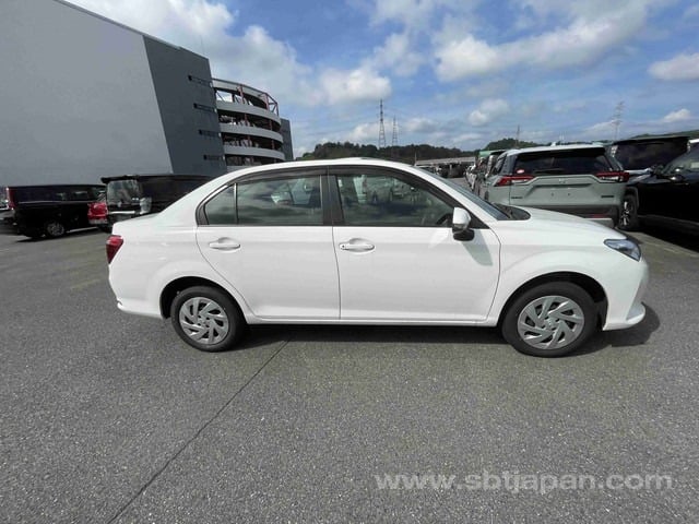 2021 TOYOTA COROLLA AXIO EX