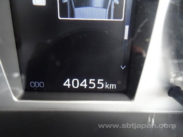 2022 TOYOTA HILUX Z
