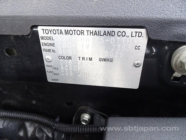 2022 TOYOTA HILUX Z