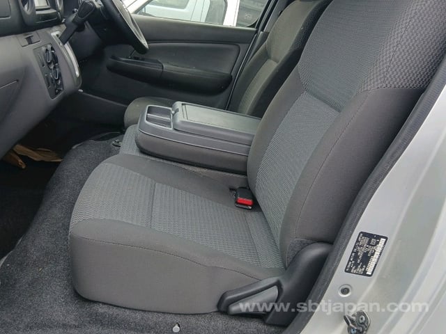 2020 NISSAN NV350CARAVAN