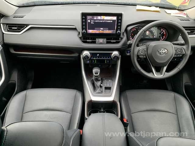 2022 TOYOTA RAV4 G