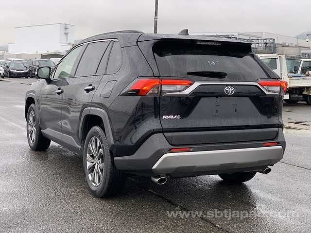2022 TOYOTA RAV4 G