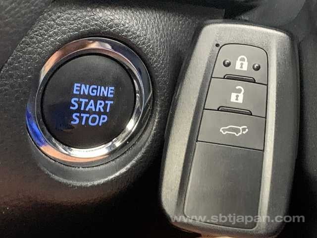 2022 TOYOTA RAV4 G