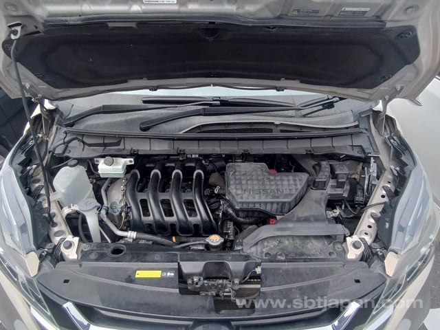 2017 NISSAN SERENA X V SELECTION