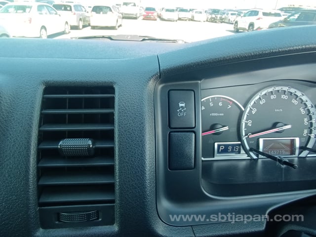 2019 TOYOTA REGIUSACE VAN DX
