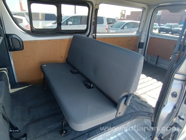 2019 TOYOTA REGIUSACE VAN DX