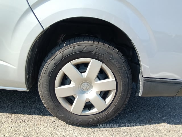 2019 TOYOTA REGIUSACE VAN DX