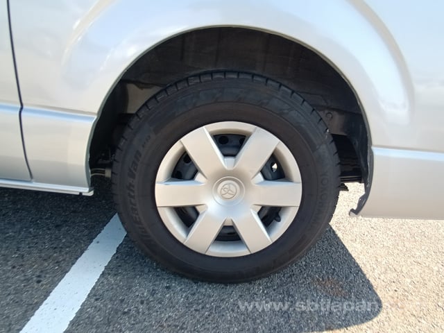 2019 TOYOTA REGIUSACE VAN DX