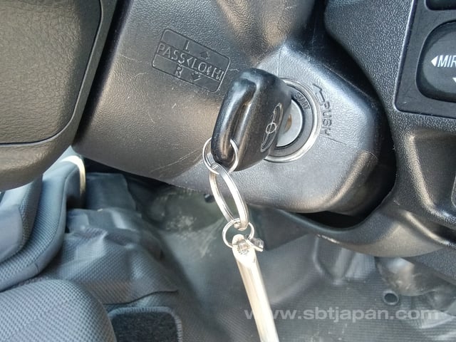 2019 TOYOTA REGIUSACE VAN DX