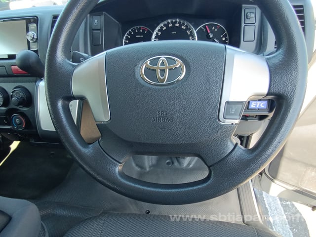 2019 TOYOTA REGIUSACE VAN DX