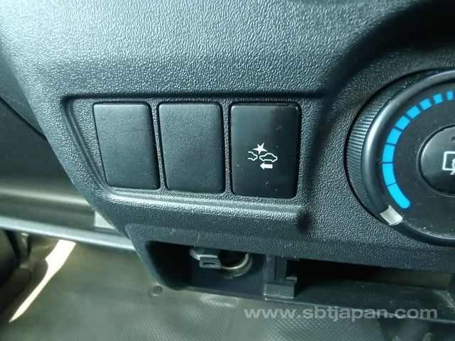 2019 TOYOTA REGIUSACE VAN DX