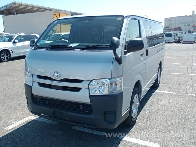2019 TOYOTA REGIUSACE VAN DX