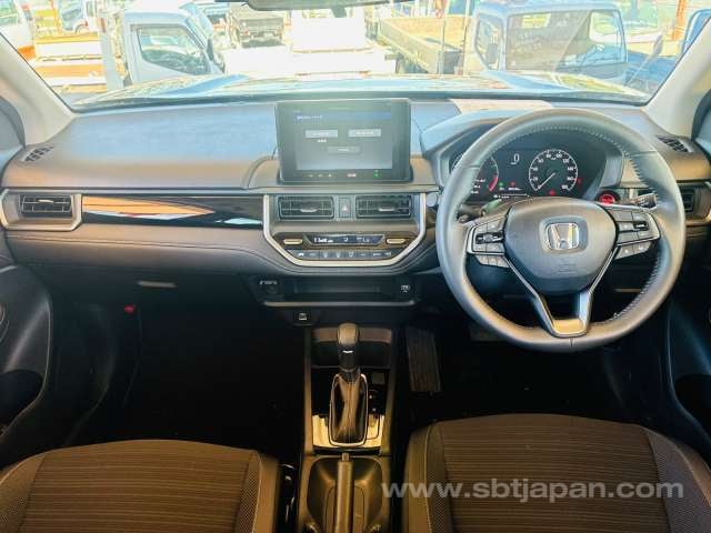 2025 HONDA WR-V Z