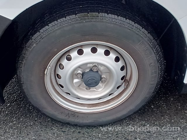 2021 NISSAN AD VAN VE EMERGENCY BRAKE