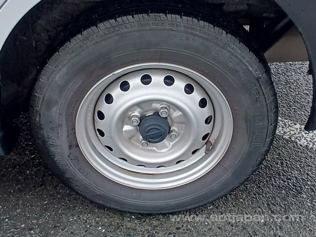2021 NISSAN AD VAN VE EMERGENCY BRAKE