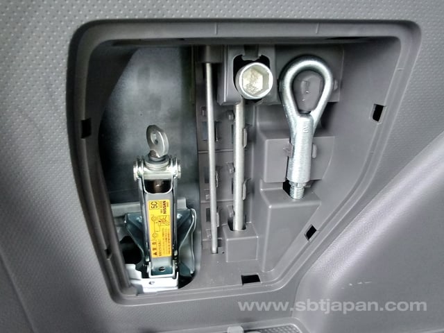 2021 NISSAN AD VAN VE EMERGENCY BRAKE