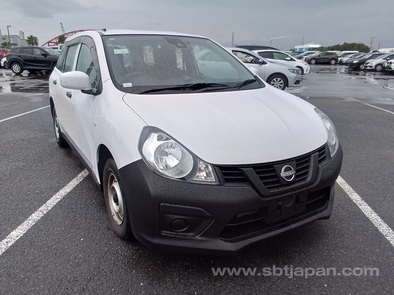 2021 Nissan Ad, photo 1 of 1