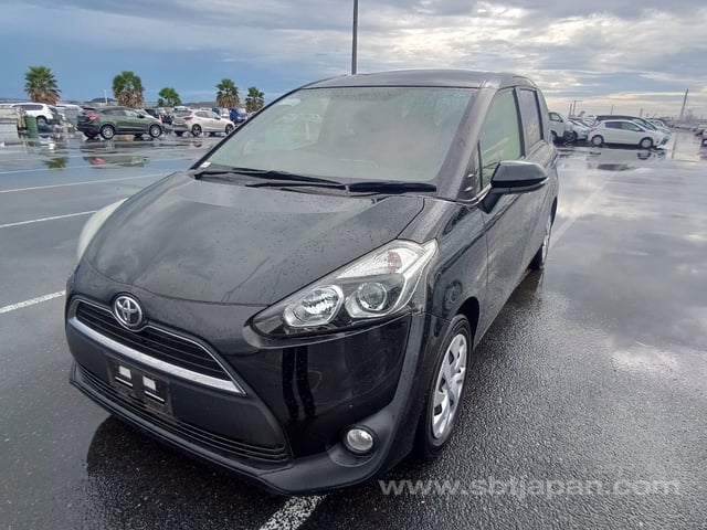 2018 TOYOTA SIENTA G