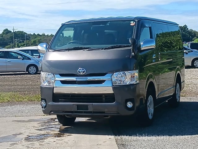 2019 TOYOTA HIACE VAN SUPER GL