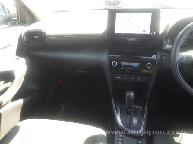 2024 TOYOTA YARIS CROSS HYBRID G